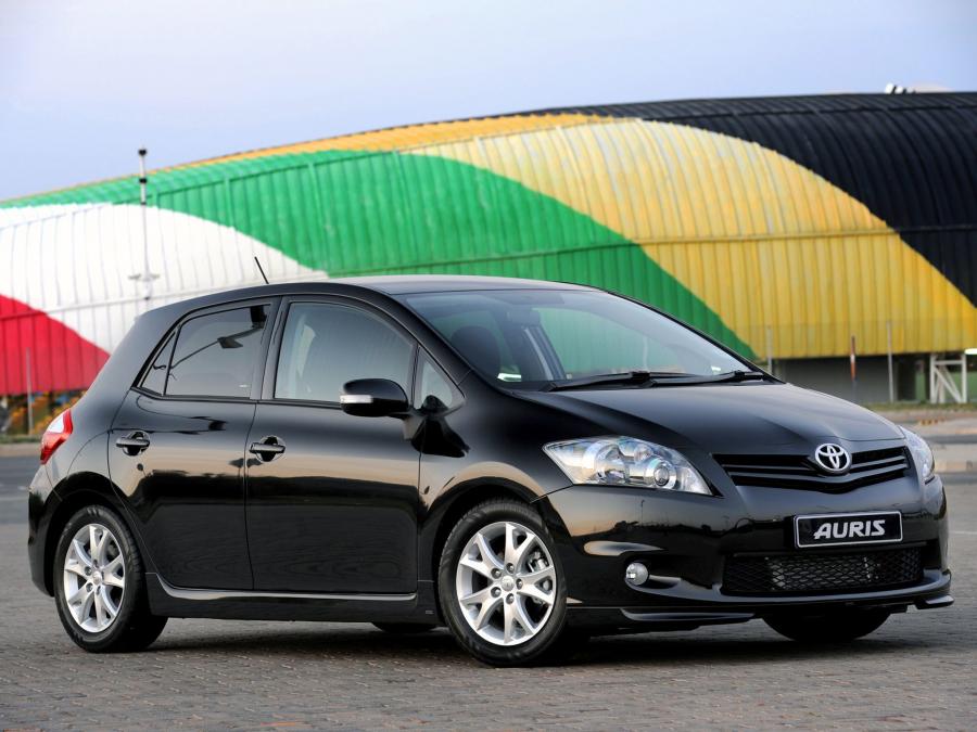  Toyota Auris 5-Door by TRD 2011 года  (ZA) (фото 18 из 18)